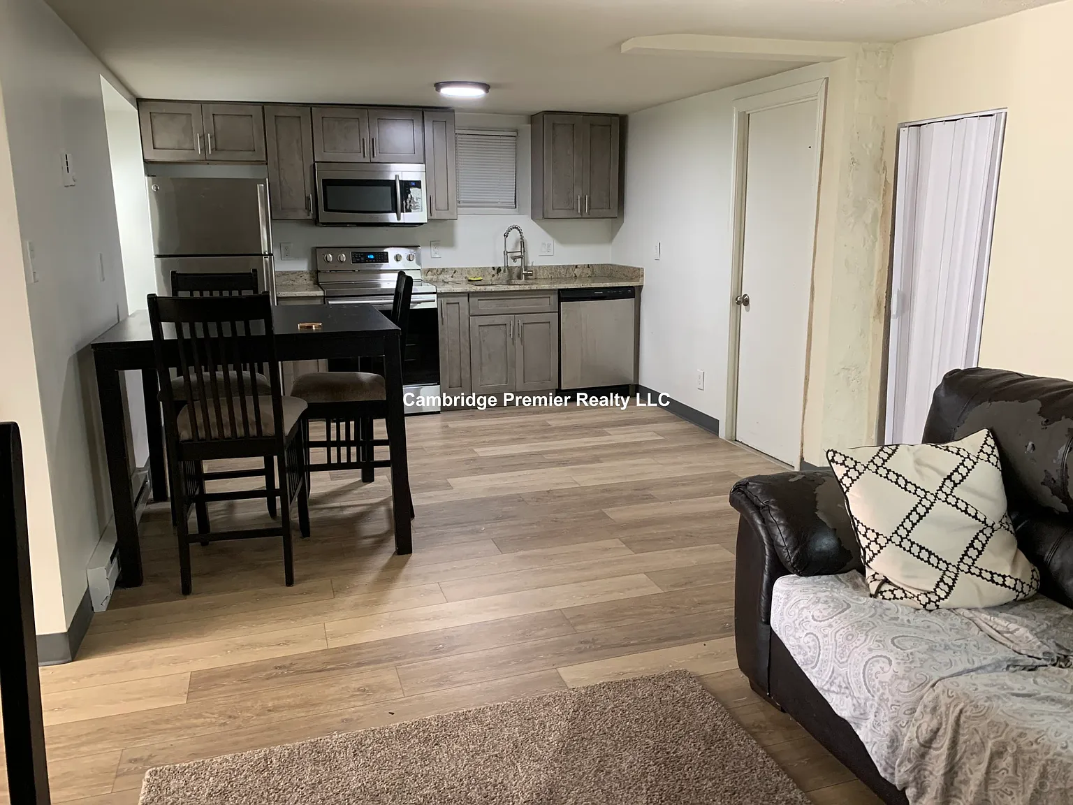 2 bed, $2,550 — Photo 4