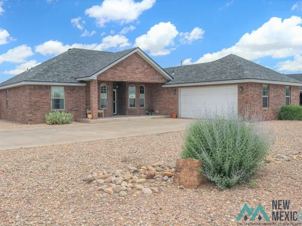 2210 W University Dr, Portales, NM 88130