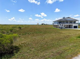 1502 Cape Velero Dr, Rockport, TX 78382