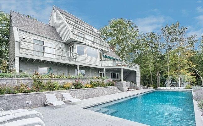 1st image of 1 Bayview Ave