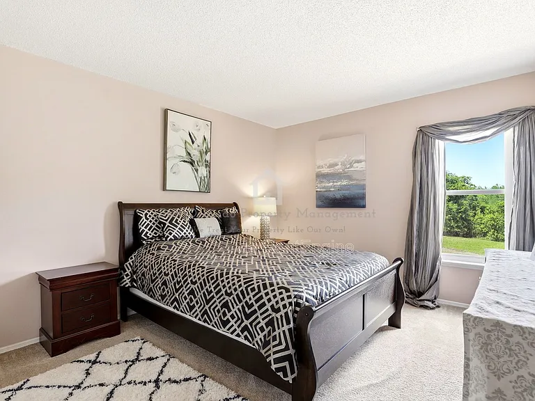 824 Lake Biscayne Way — Photo 38