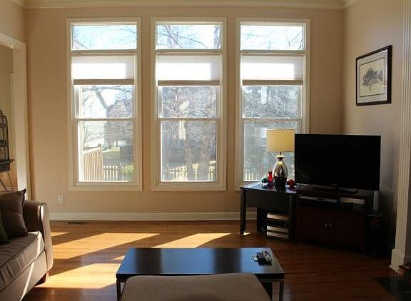 3rd image of 4205 Newman St