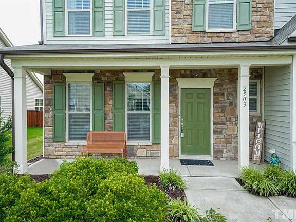 3rd image of 2503 Cattail Pond Dr