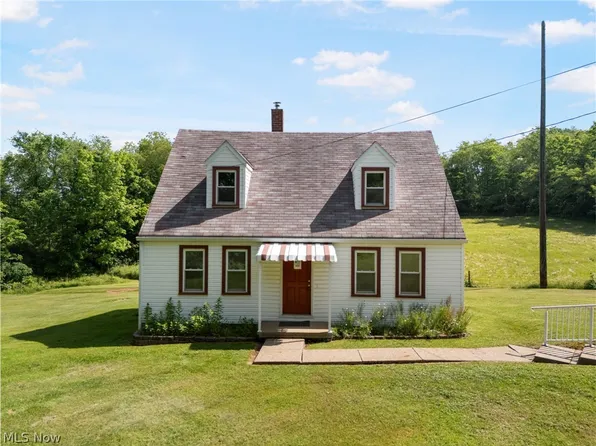 1050 Steubenville Rd SE, Carrollton, OH 44615