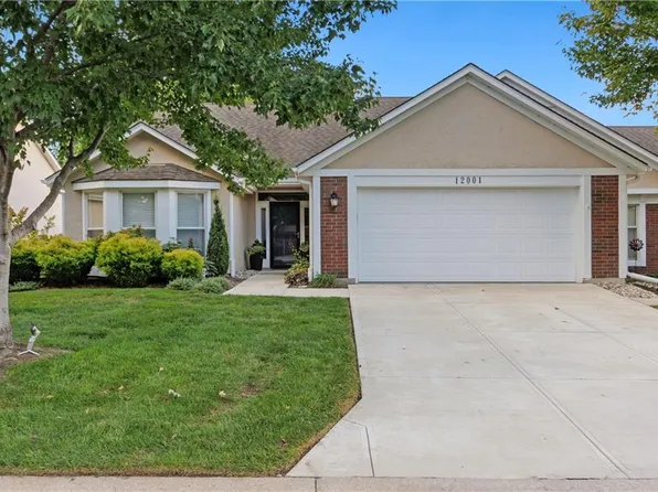 12001 W 121st St, Overland Park, KS 66213