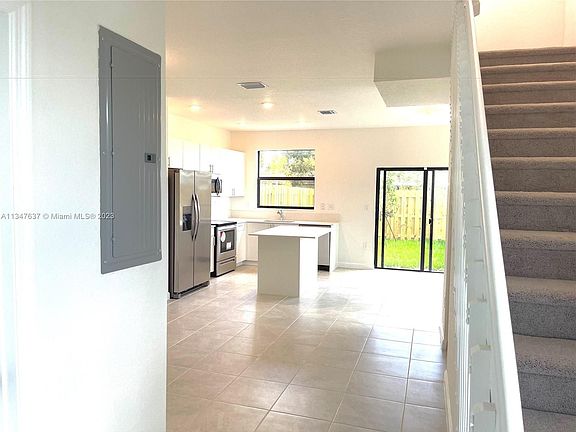 5th image of 28581 SW 132nd Ct #0