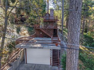 23059 Balsam Ln, Crestline, CA 92325