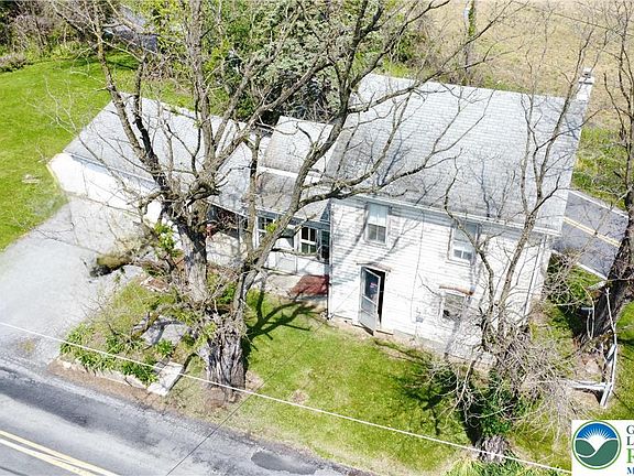 2nd image of 3913 Lime Kiln Rd S