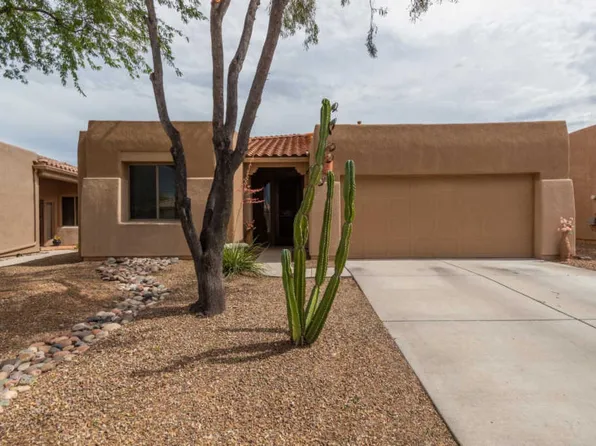 8522 N Sunny Rock Ridge Dr, Tucson, AZ 85743