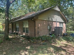 34 Redbud Ln, Shawnee, OK 74801