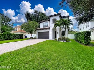 3406 W Cherokee Ave, Tampa, FL 33611