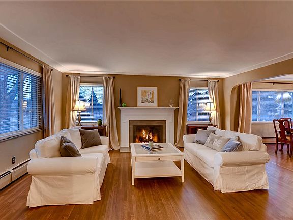 5th image of 2610 S Zurich Ct