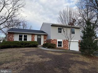 640 Pickering Rd, Southampton, PA 18966