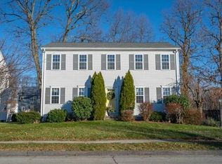 64 Santoro Rd, Worcester, MA 01606