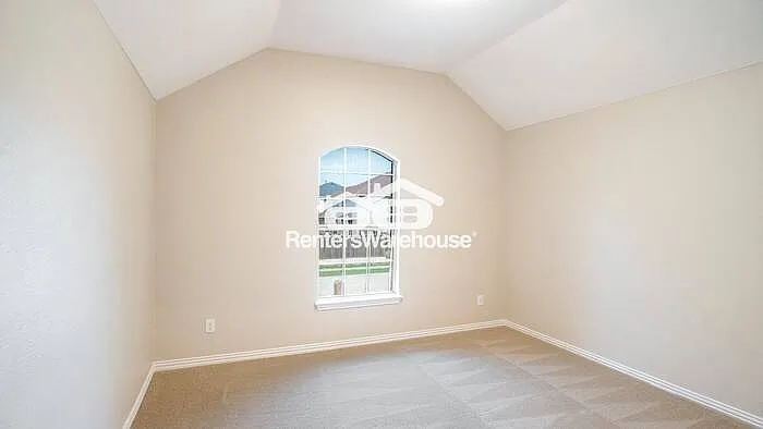 508 Lilac Ln — Photo 46