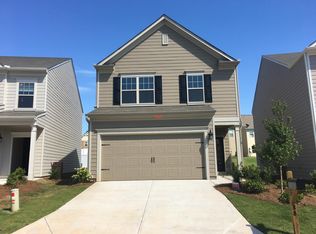 88 Greenfield Dr, Dawsonville, GA 30534