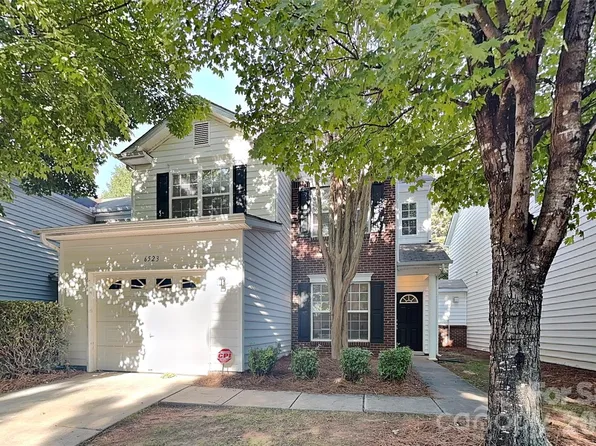 6523 Avonlea Ct, Charlotte, NC 28269