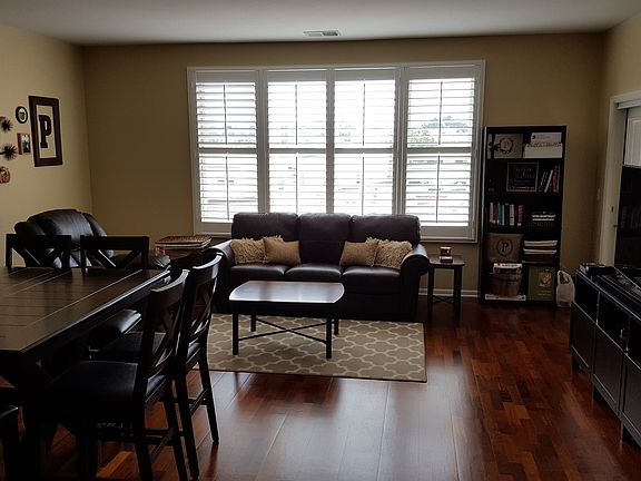 2nd image of 945 Burlington Ave Unit 210