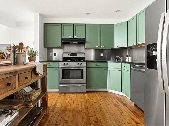 2nd image of 138 Broadway APT 1D