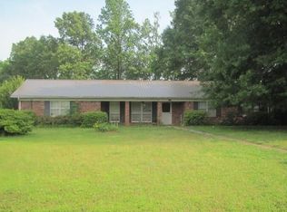 3304 Veterans Hwy E, Pontotoc, MS 38863