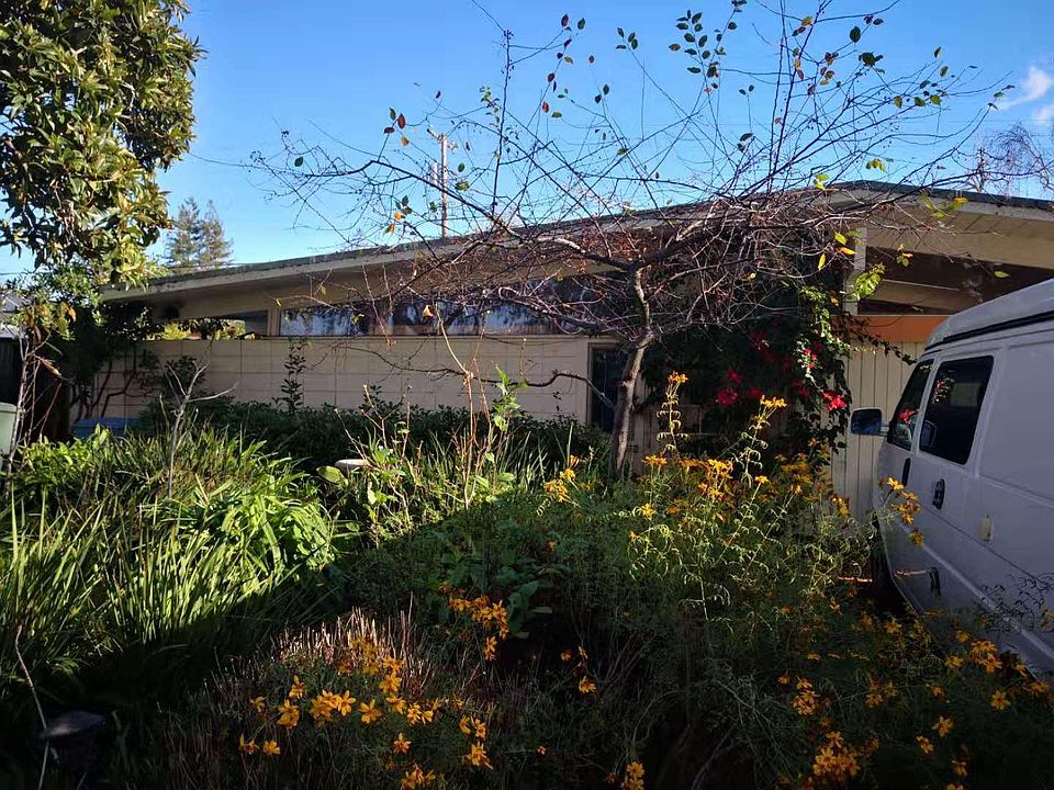 Two-car driveway