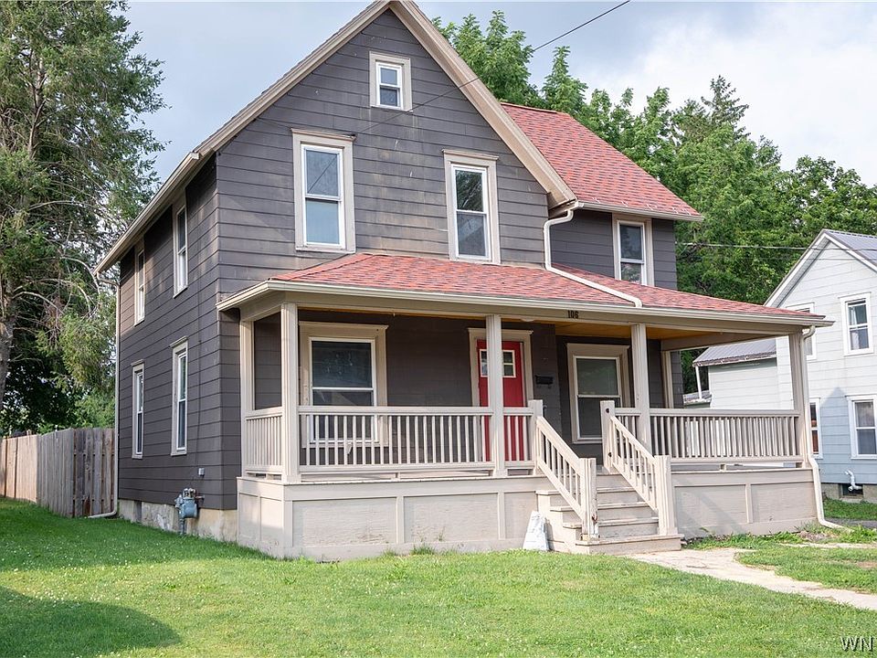 1st image of 106 Lake St