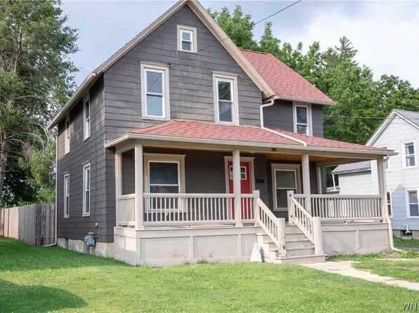 106 Lake St, Perry, NY 14530
