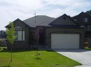 7596 N Mesa Vista Cir, Eagle Mountain, UT 84005