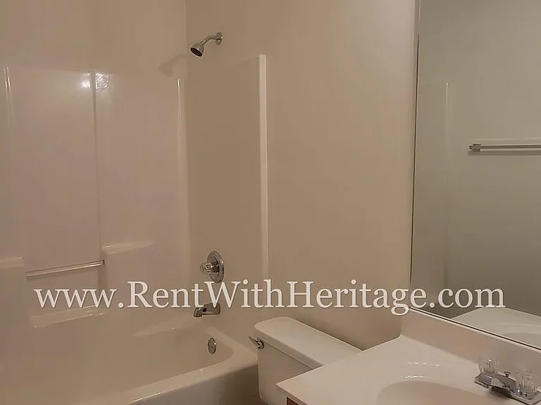 6484 Barkston Trce — Photo 19