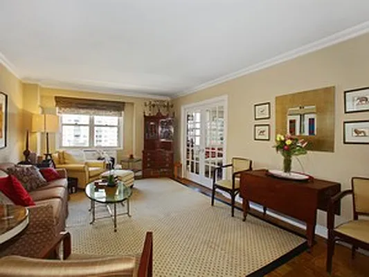 Sold by Corcoran | media 3