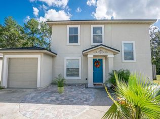 6693 Gentle Oaks Dr E, Jacksonville, FL 32244
