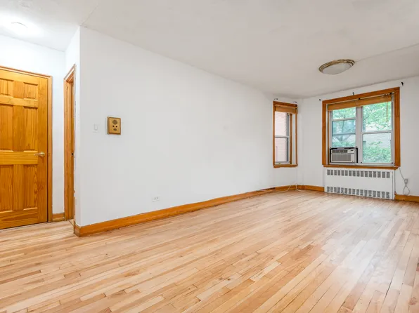 33-35 81st Street image 4 of 13