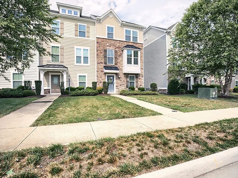 358 Spring Hill Pl — Photo 21