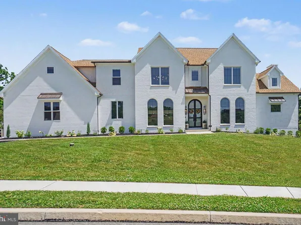 114 Jillian Way, Hummelstown, PA 17036