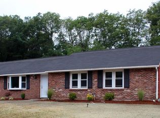 66 Flintlock Rd, Taunton, MA 02780