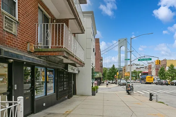 Sold by Jabour Realty Company | media 17