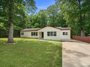 519 Stilwell Oaks Cir, Charlotte, NC 28212