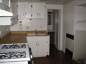 4th image of 649 Rose Ln