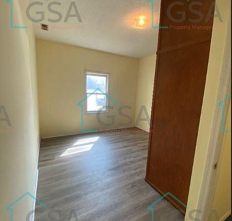 5th image of 5 Mayflower St Unit A