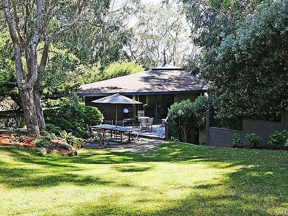 4th image of 15 Tamalpais Ave