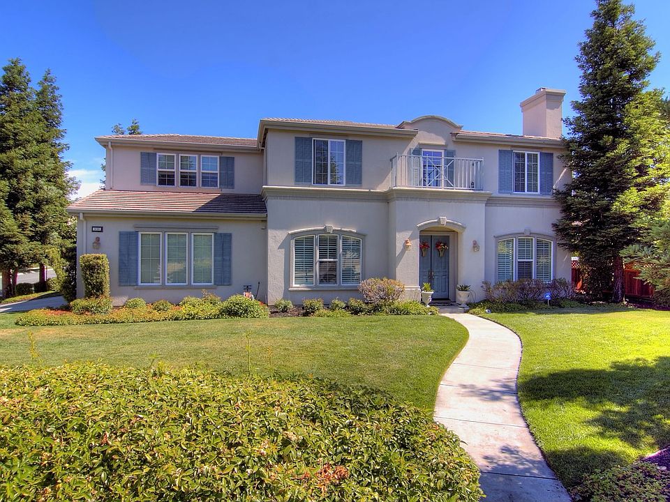 Executive Home in South Pleasanton