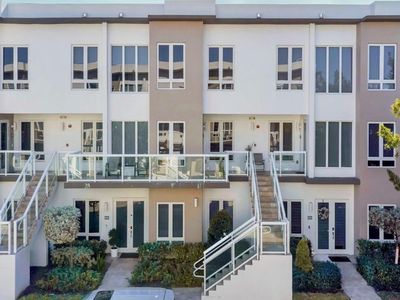 10220 NW 63rd Ter, Doral, FL, 33178