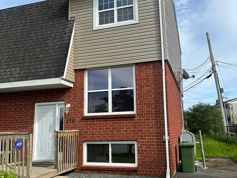 152 Hampton Grn — Photo 19