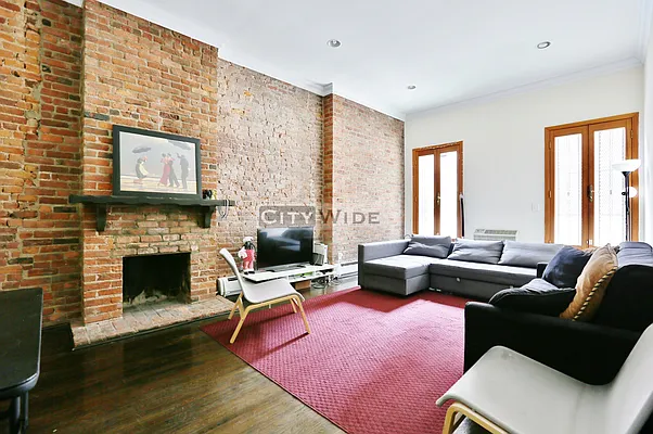 Rented by City Wide Apartments | media 10