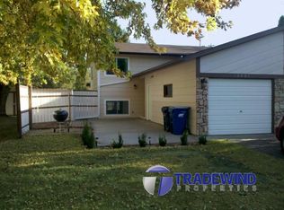 10201 129th Ave N, Champlin, MN 55316