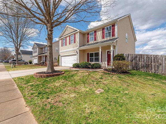 2nd image of 289 Flanders Dr