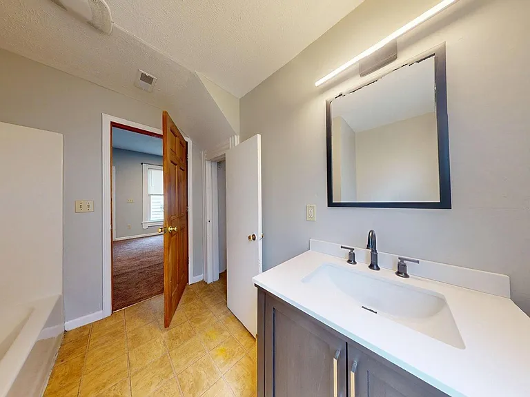 2053 W 95th St — Photo 55