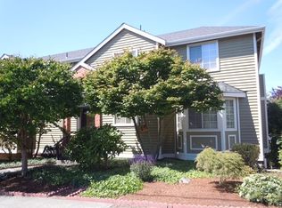 631 Bell St APT 1, Edmonds, WA 98020