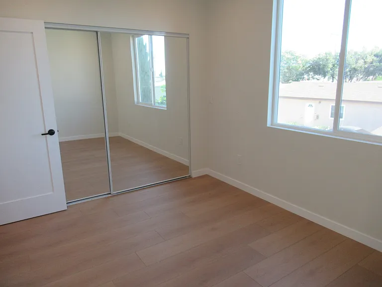 9622 Belmont St #9622 — Photo 6