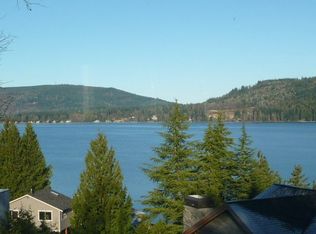 50 N Point Dr, Bellingham, WA 98229